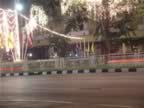 Bangkok-Xmas-Lights-2.jpg (91kb)