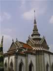 Grand_Palace_Phra_Wiharn_Yod_2.jpg (58kb)