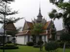 Wat-Arun-monistary.jpg (87kb)