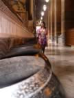 Wat-Pho-offering-bowls-Sissy-3.jpg (67kb)