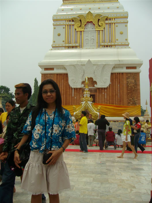 images/Wat-Phra-That-Phanom-Sissy-2.jpg